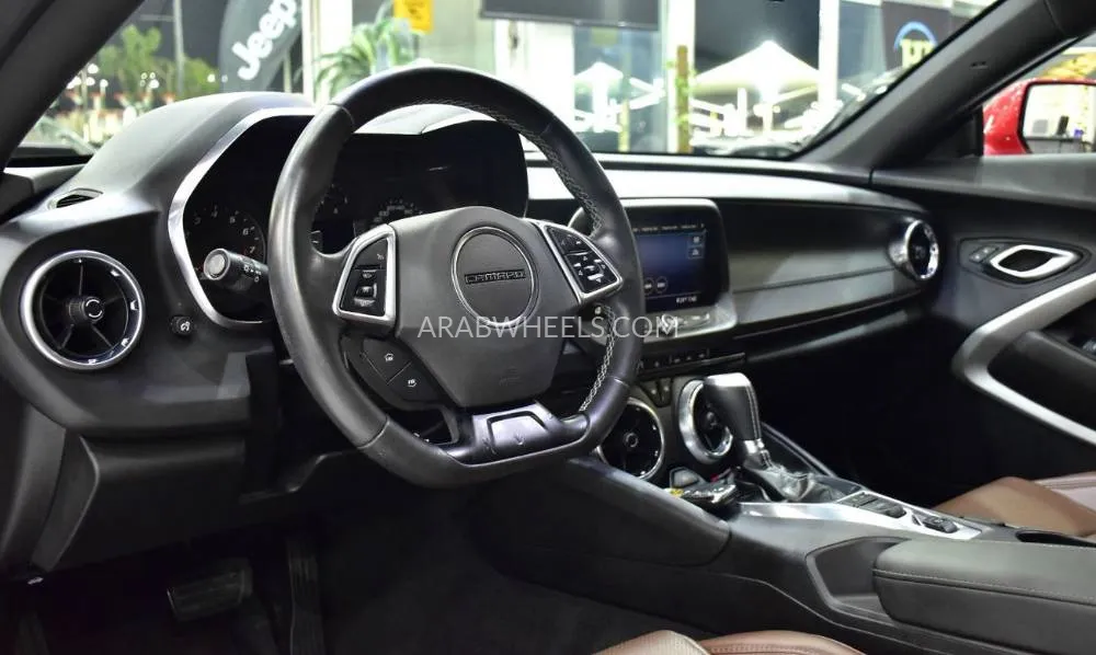 Chevrolet Camaro 2020 for Sale in Dubai Image-11
