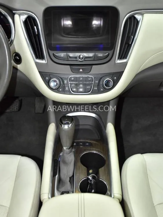 شيفروليه ماليبو 2019 for Sale in دبي Image-17