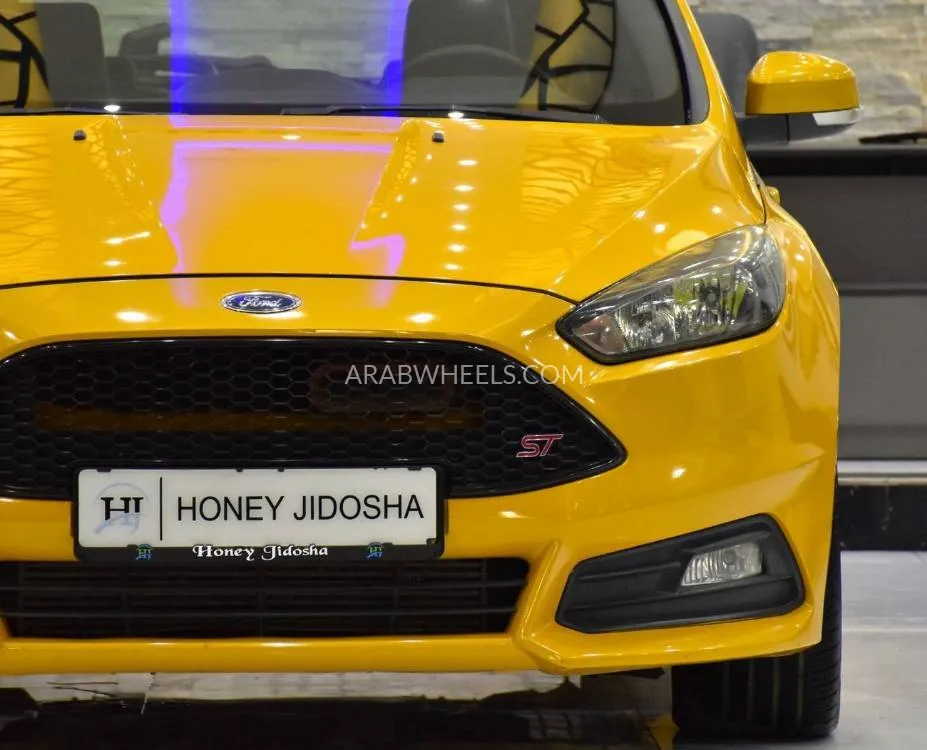 Ford Focus 2016 for Sale in Dubai Image-4