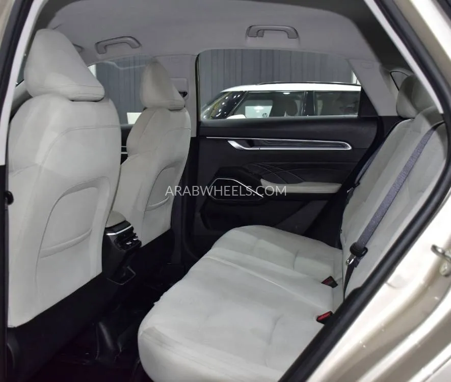 Geely Emgrand 2024 for Sale in Dubai Image-15