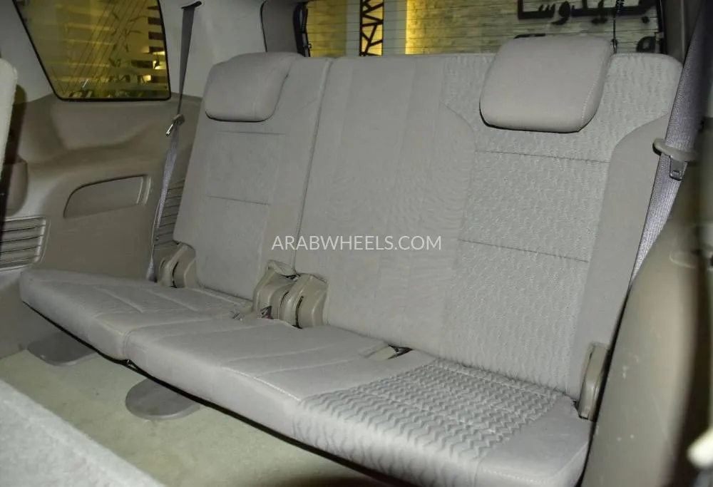 GMC Yukon 2019 for Sale in Dubai Image-19