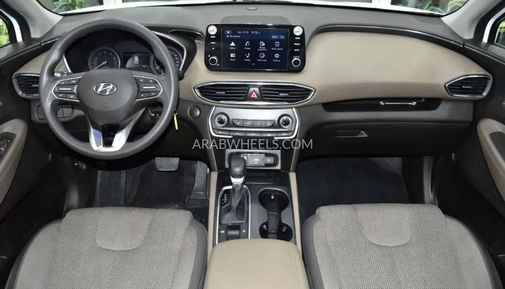Hyundai Grand Santa Fe 2023 for Sale in Dubai Image-11