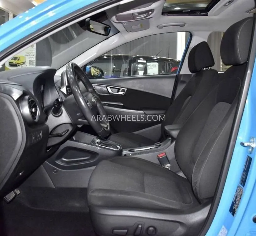 Hyundai Kona 2023 for Sale in Dubai Image-10