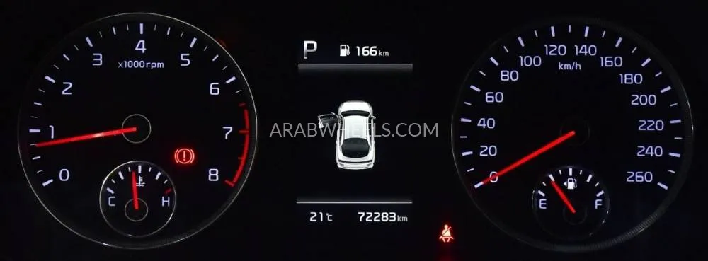 Kia K5 2022 for Sale in Dubai Image-13