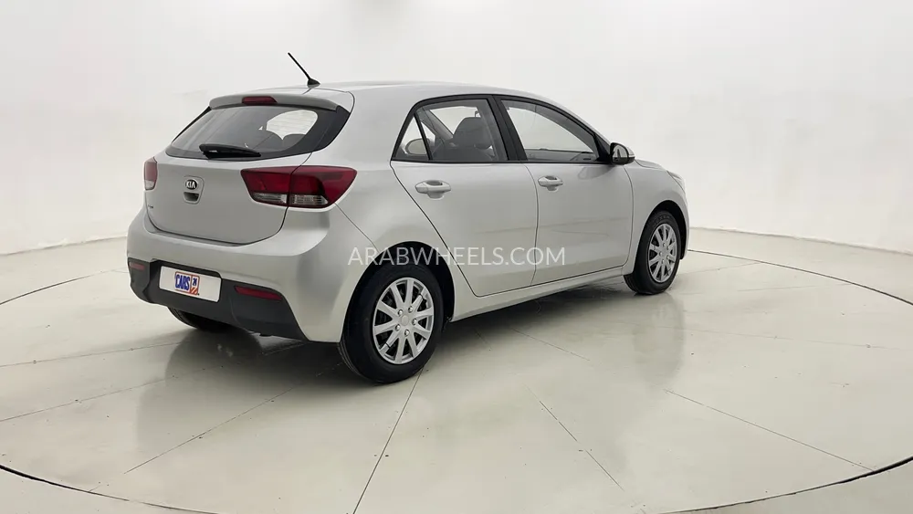 كيا ريو 2019 for Sale in دبي Image-3