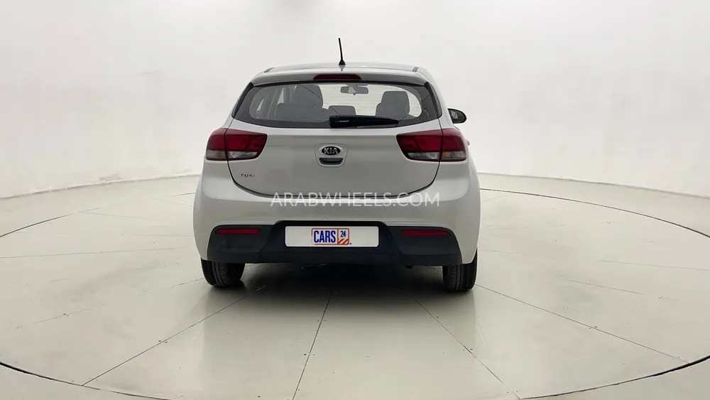 كيا ريو 2019 for Sale in دبي Image-4