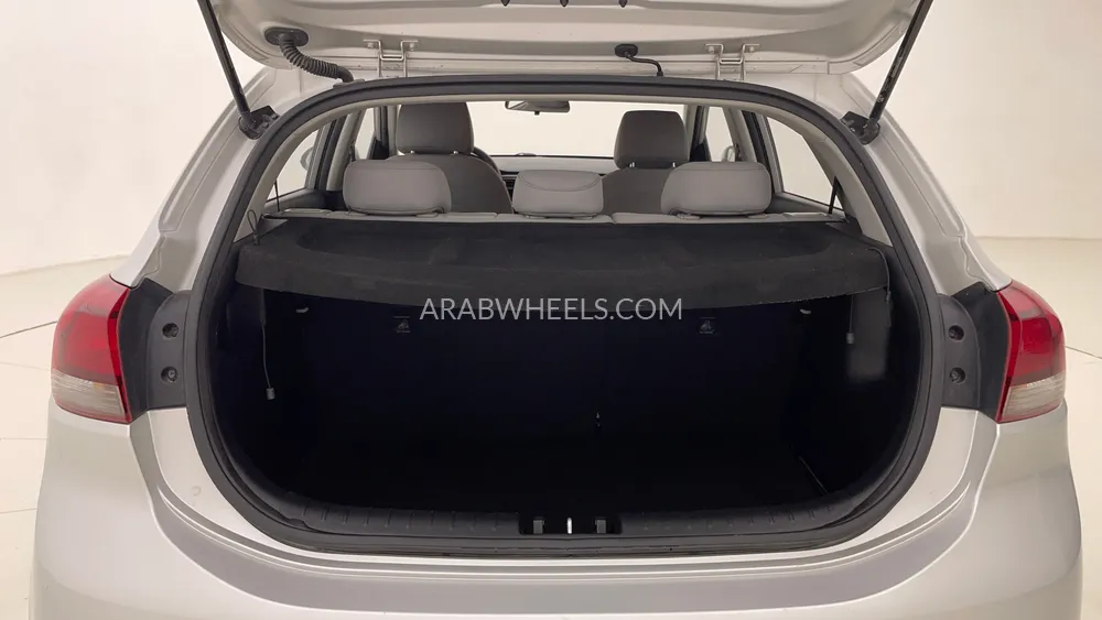 كيا ريو 2019 for Sale in دبي Image-23