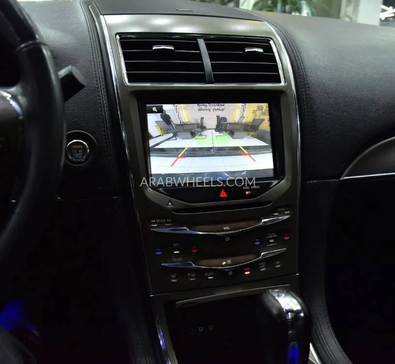 Lincoln MKX 2013 for Sale in Dubai Image-14