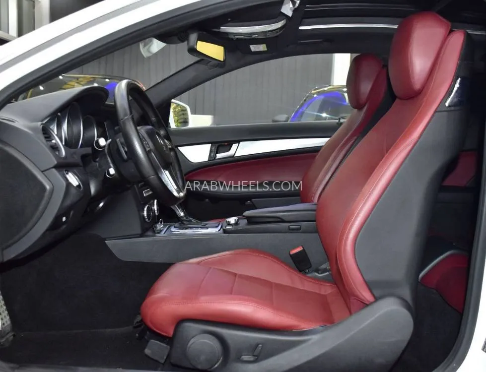 Mercedes Benz C Class 2015 for Sale in Dubai Image-10