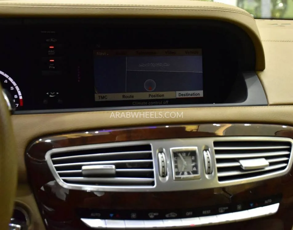 Mercedes Benz CL Class 2011 for Sale in Dubai Image-14