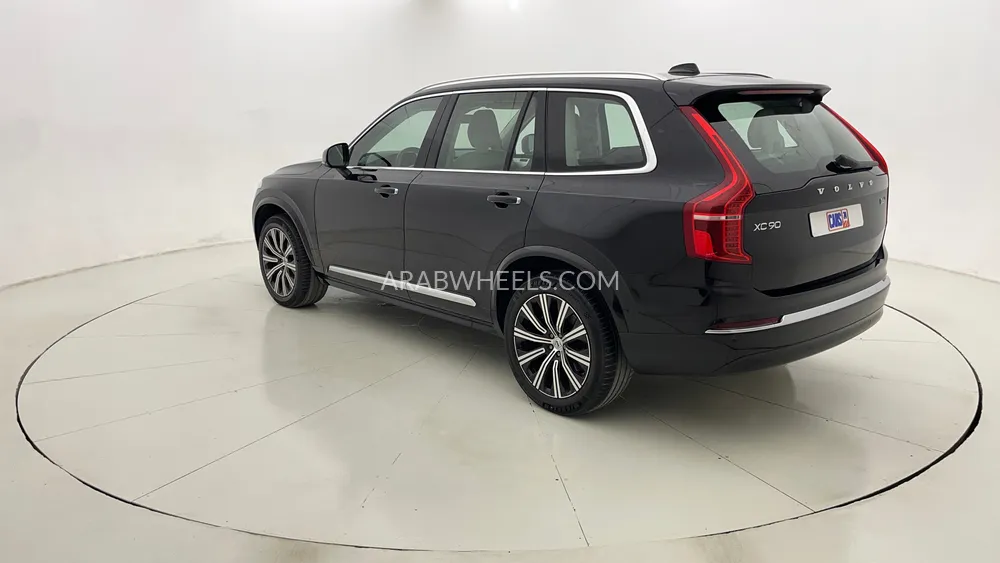 Volvo XC90 2023 for Sale in Dubai Image-5