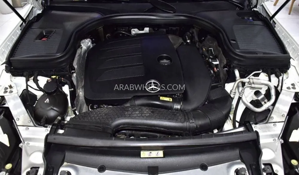 Mercedes Benz GLC Class 2021 for Sale in Dubai Image-18