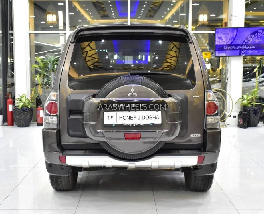 ميتسوبيشي باجيرو 2014 for Sale in دبي Image-5