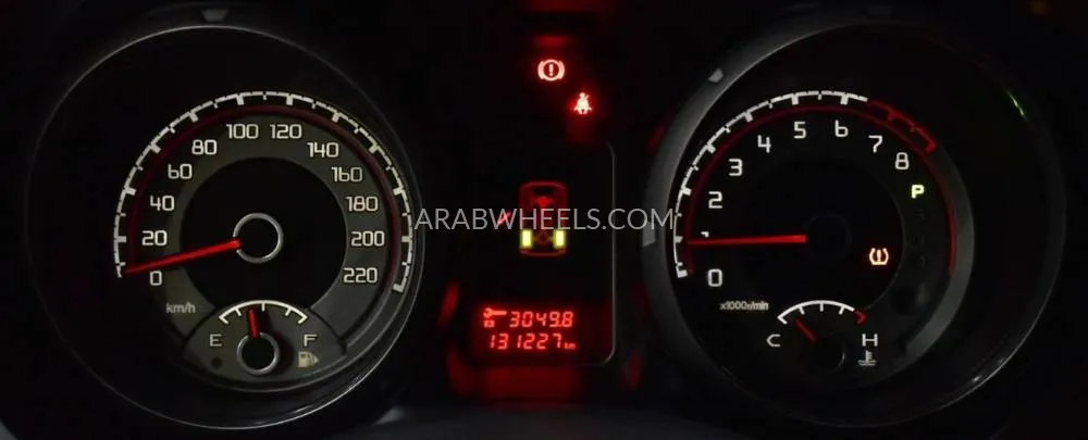 Mitsubishi Pajero 2018 for Sale in Dubai Image-13