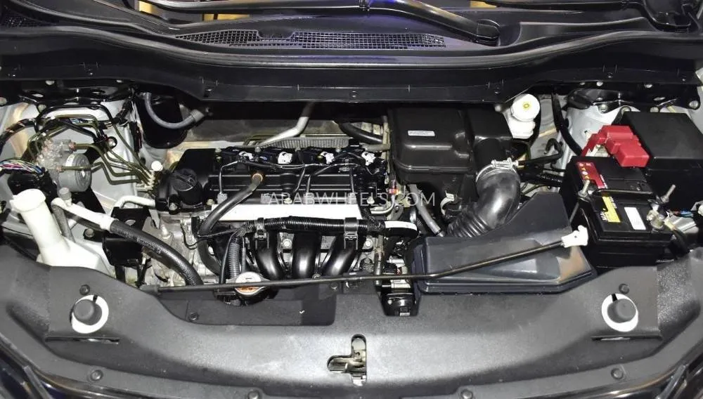 Mitsubishi Xpander 2022 for Sale in Dubai Image-18