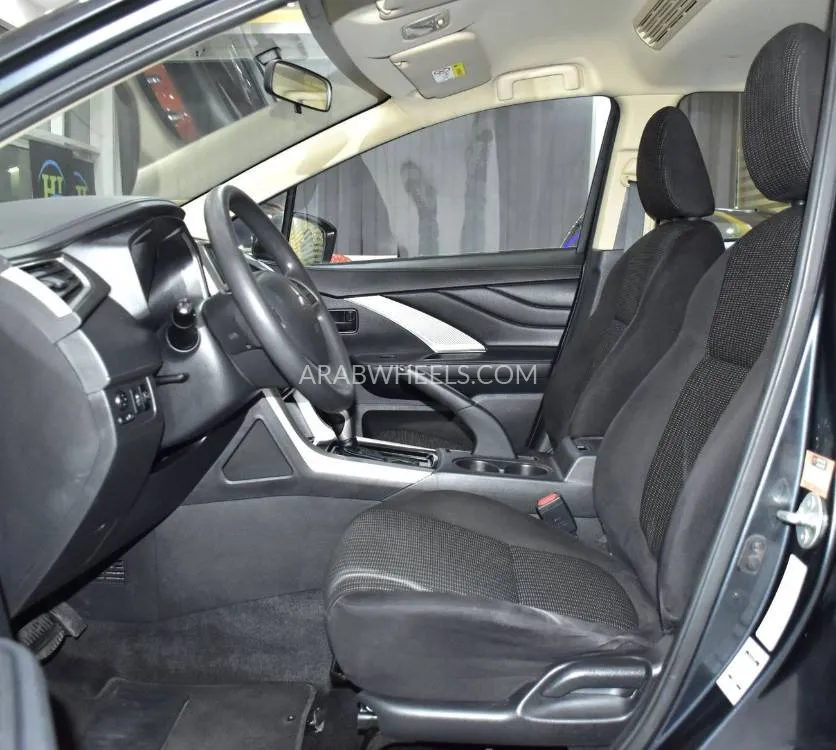 Mitsubishi Xpander 2022 for Sale in Dubai Image-10
