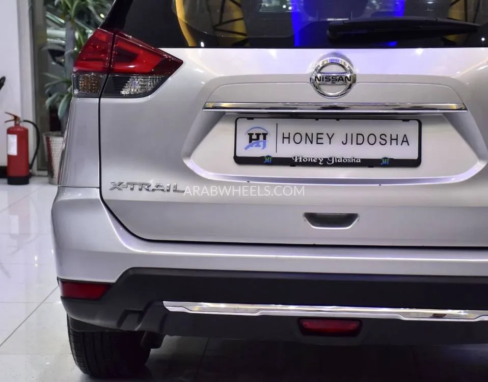 Nissan X-Trail 2021 for Sale in Dubai Image-8