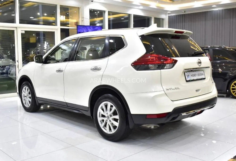 Nissan X-Trail 2021 for Sale in Dubai Image-7