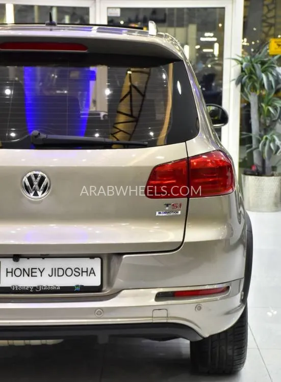 Volkswagen Tiguan 2016 for Sale in Dubai Image-9