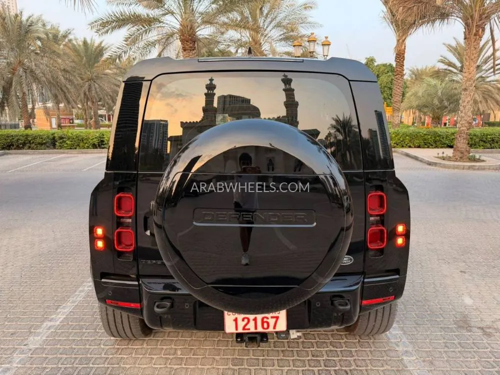 Land Rover Defender 2024 for Sale in Dubai Image-6