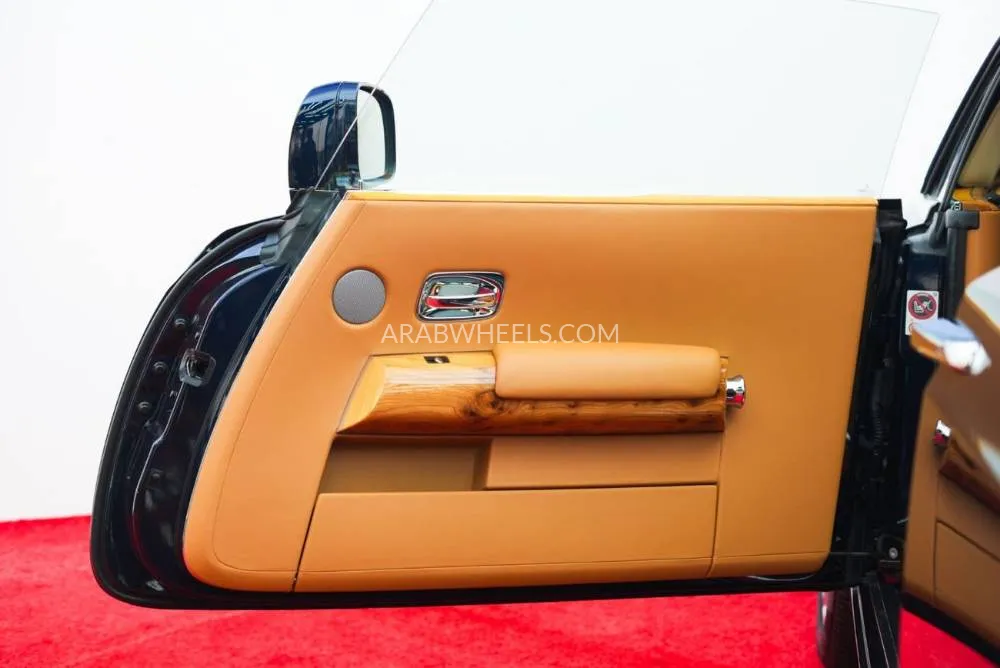 رولز رويس فانتوم 2015 for Sale in دبي Image-8