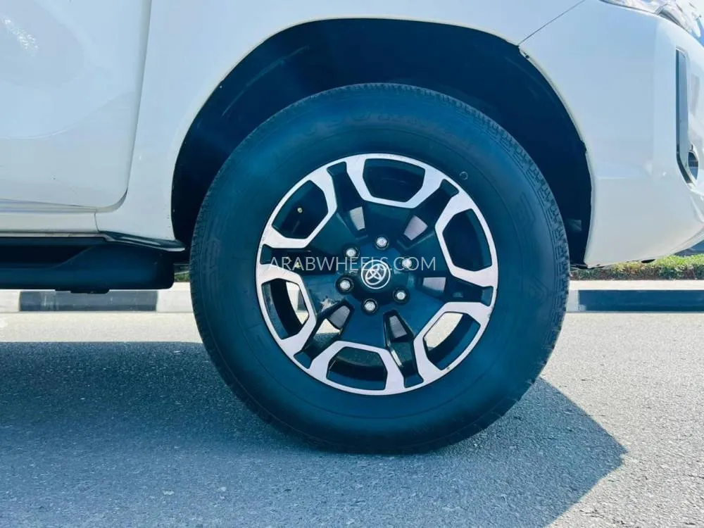 تويوتا هايلوكس 2021 for Sale in دبي Image-6