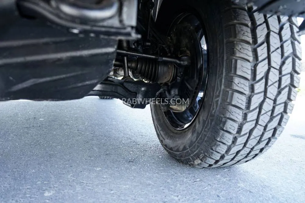 تويوتا هايلوكس 2024 for Sale in دبي Image-10