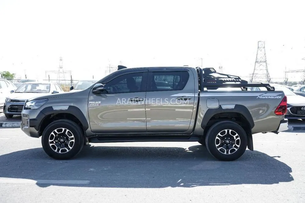 تويوتا هايلوكس 2024 for Sale in دبي Image-8