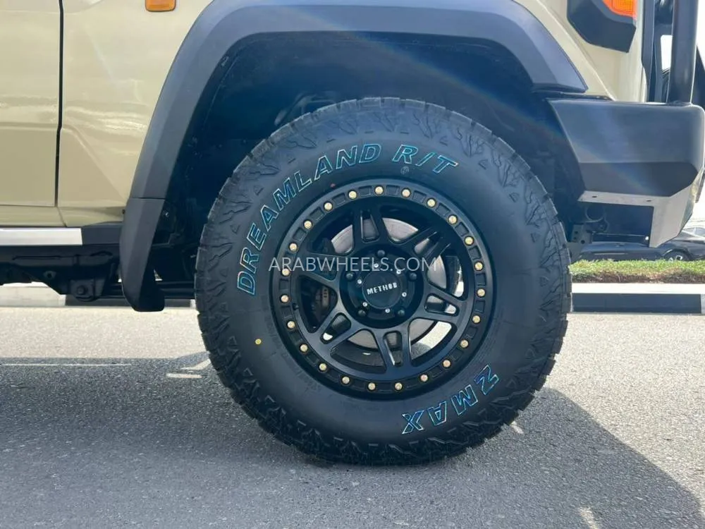 تويوتا لاند كروزر 70 سيريز 2022 for Sale in دبي Image-25