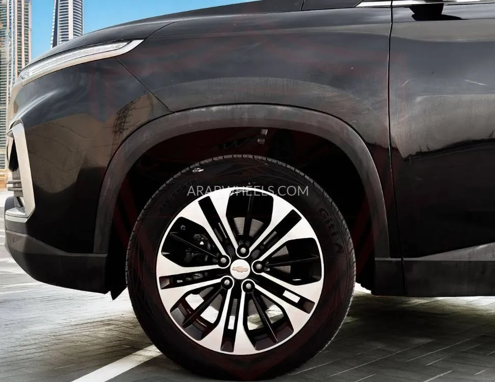 Chevrolet Captiva 2022 for Sale in Sharjah Image-24