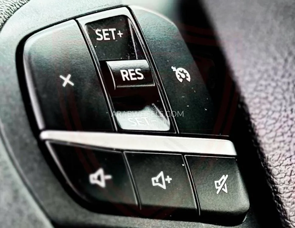 Ford Explorer 2023 for Sale in Sharjah Image-15