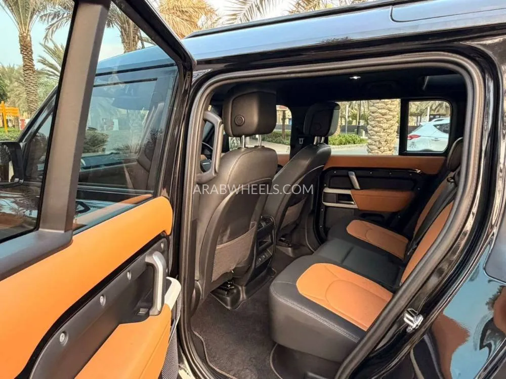Land Rover Defender 2024 for Sale in Dubai Image-20