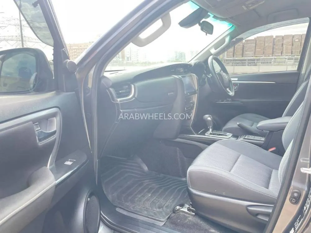 Toyota Fortuner 2023 for Sale in Dubai Image-13