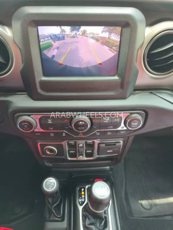 Jeep Wrangler 2020 for Sale in Dubai Image-5