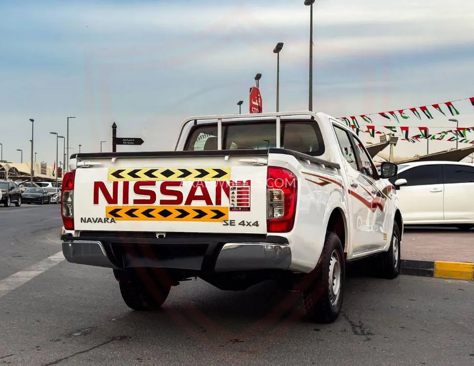 Nissan Navara 2022 for Sale in Sharjah Image-6