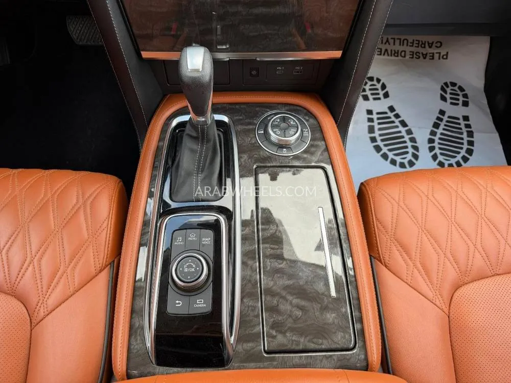 Nissan Patrol 2022 for Sale in Dubai Image-19