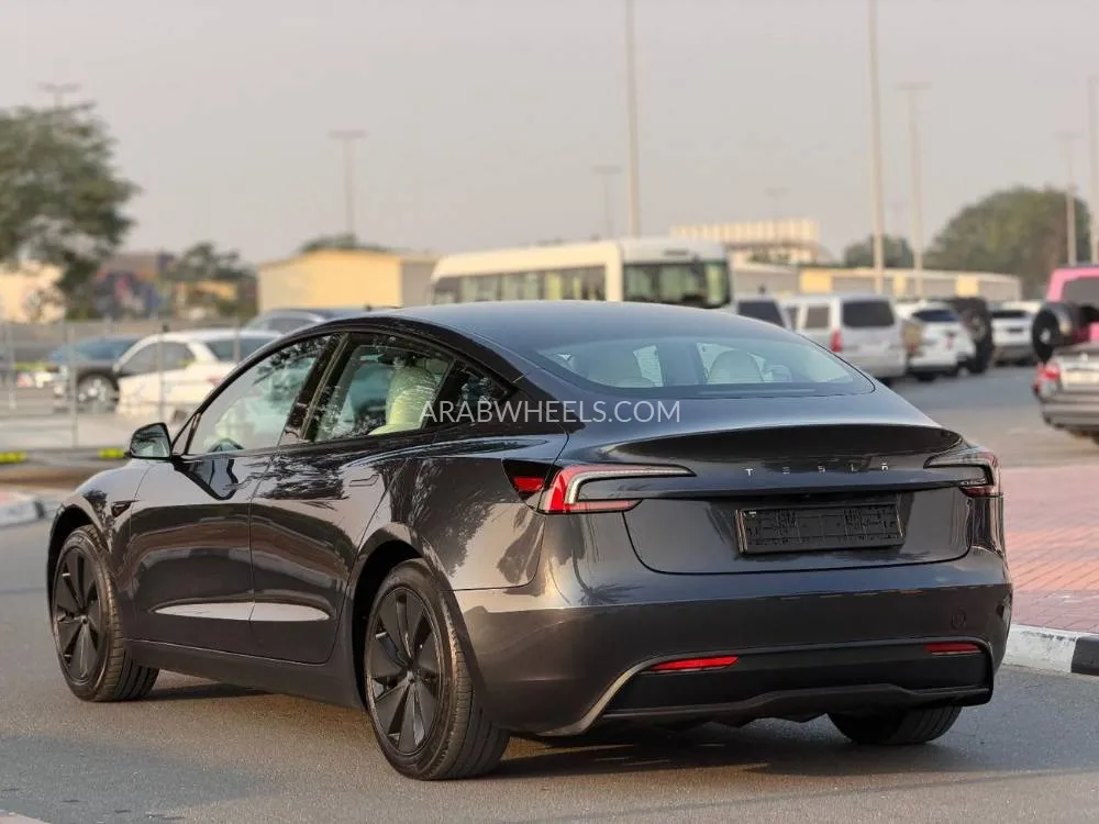 تسلا موديل 3 2024 for Sale in دبي Image-4