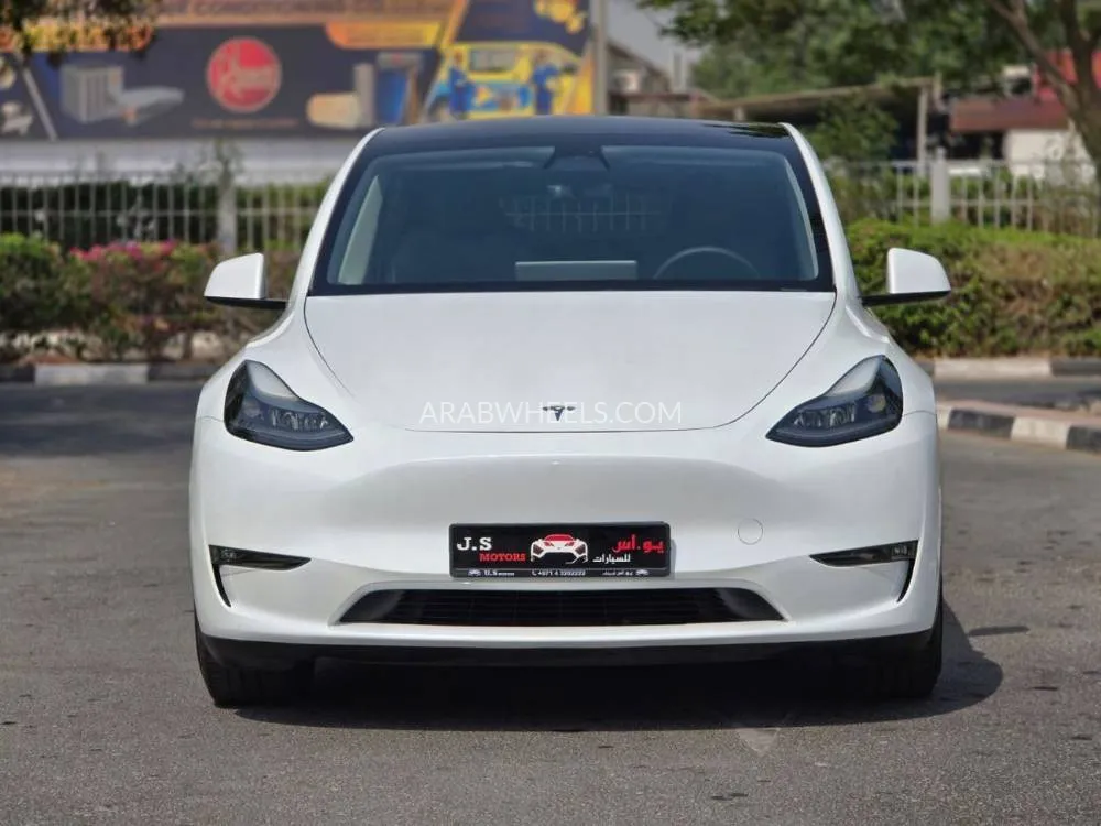 Tesla Model Y 2024 for Sale in Dubai Image-2