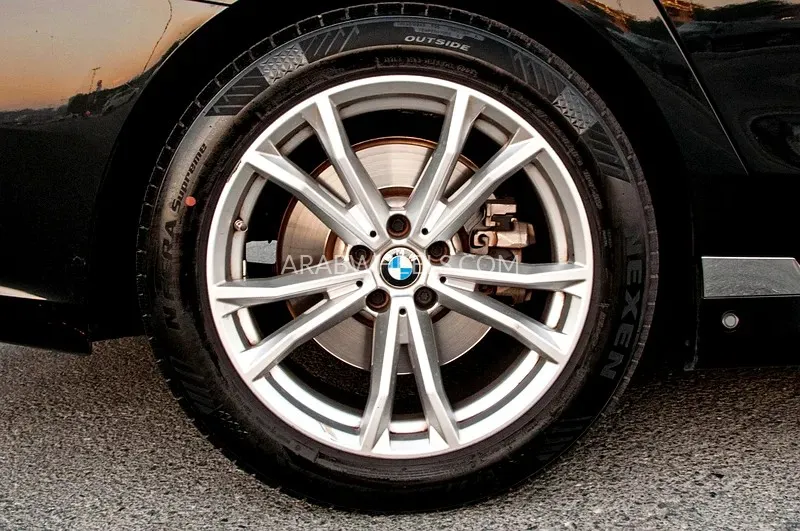 BMW 7 series 2025 for Sale in Dubai Image-17