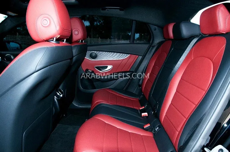 Mercedes Benz GLC Class 2023 for Sale in Dubai Image-4