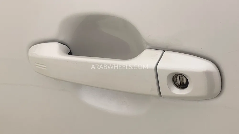 Toyota C-HR 2022 for Sale in Dubai Image-38