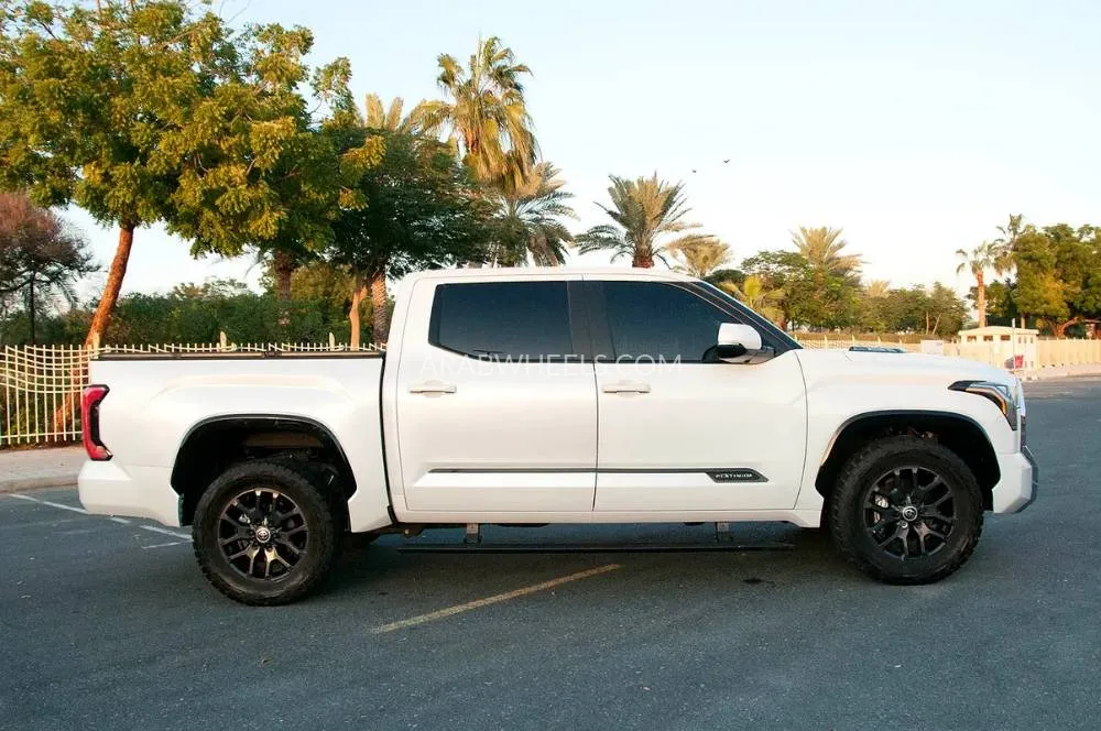 Toyota Tundra 2024 for Sale in Dubai Image-10