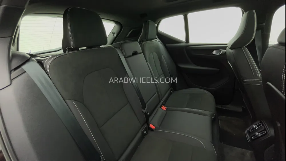 Volvo XC40 2023 for Sale in Dubai Image-29