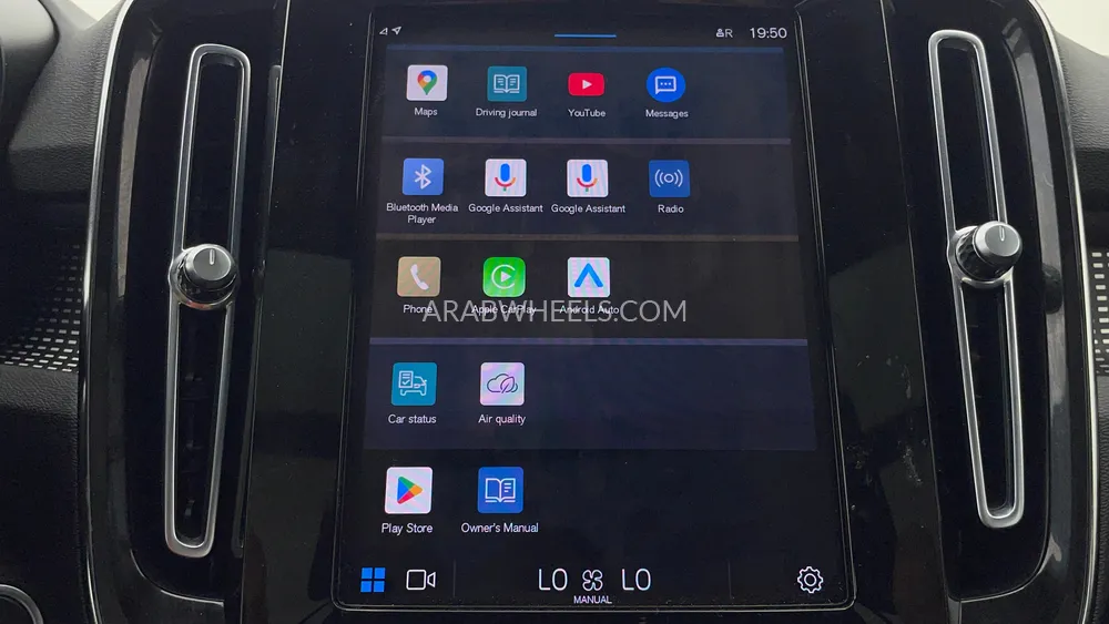 Volvo XC40 2023 for Sale in Dubai Image-38