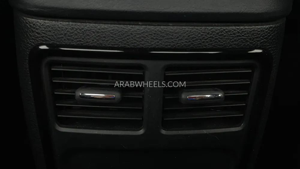 Dodge Charger 2023 for Sale in Dubai Image-25