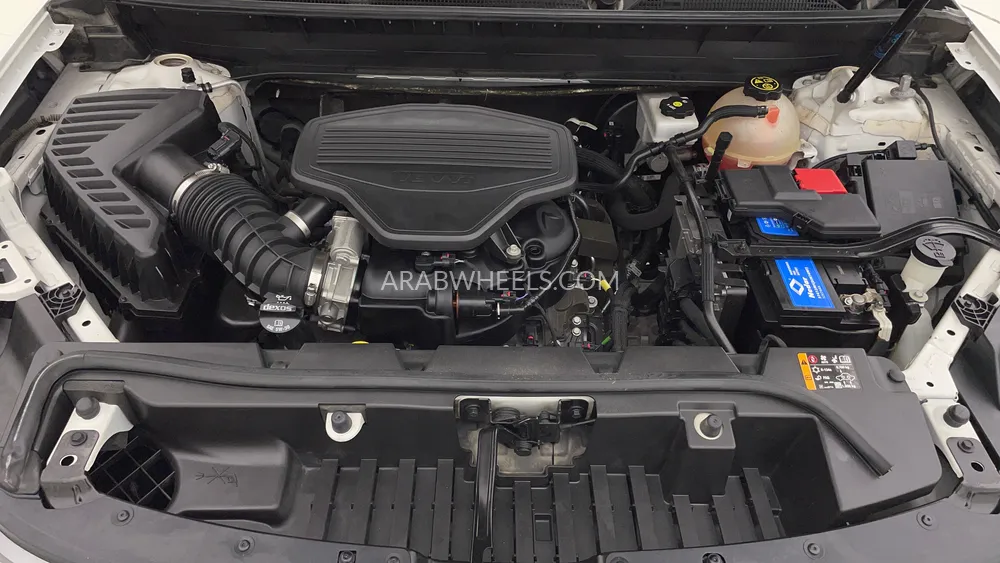 GMC Acadia 2023 for Sale in Dubai Image-9