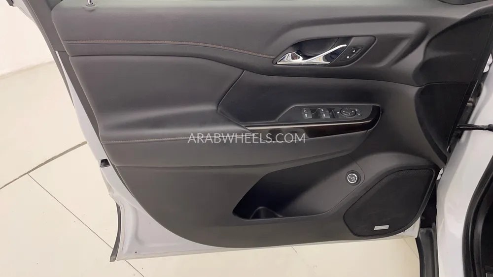 GMC Acadia 2023 for Sale in Dubai Image-19