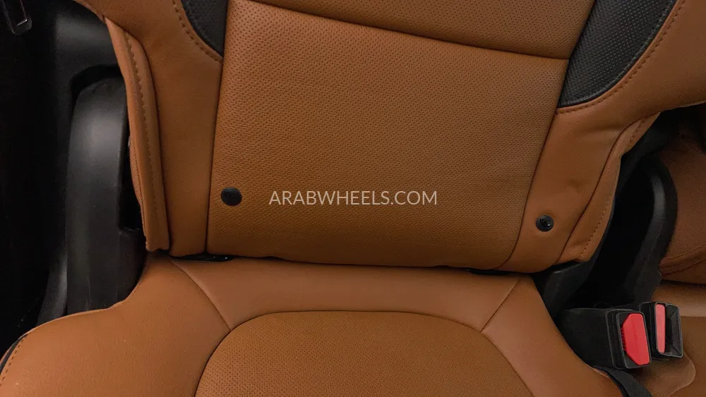 GMC Acadia 2023 for Sale in Dubai Image-41