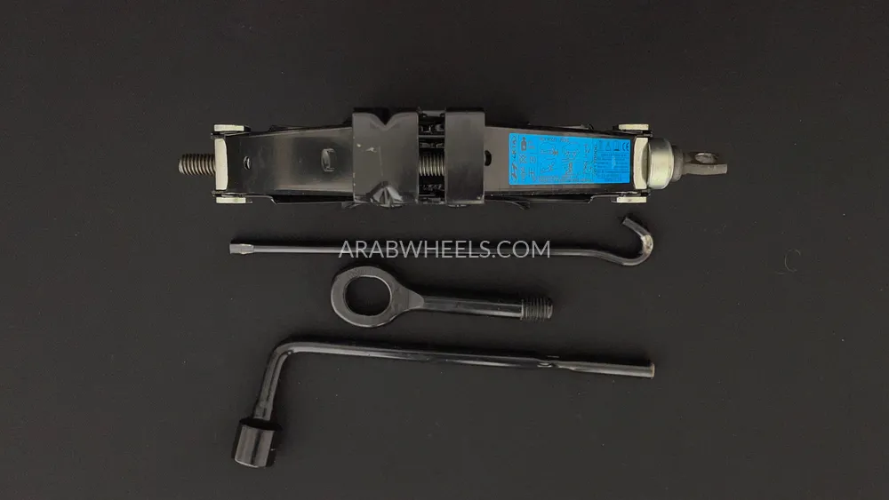 Kia Cerato 2018 for Sale in Dubai Image-31