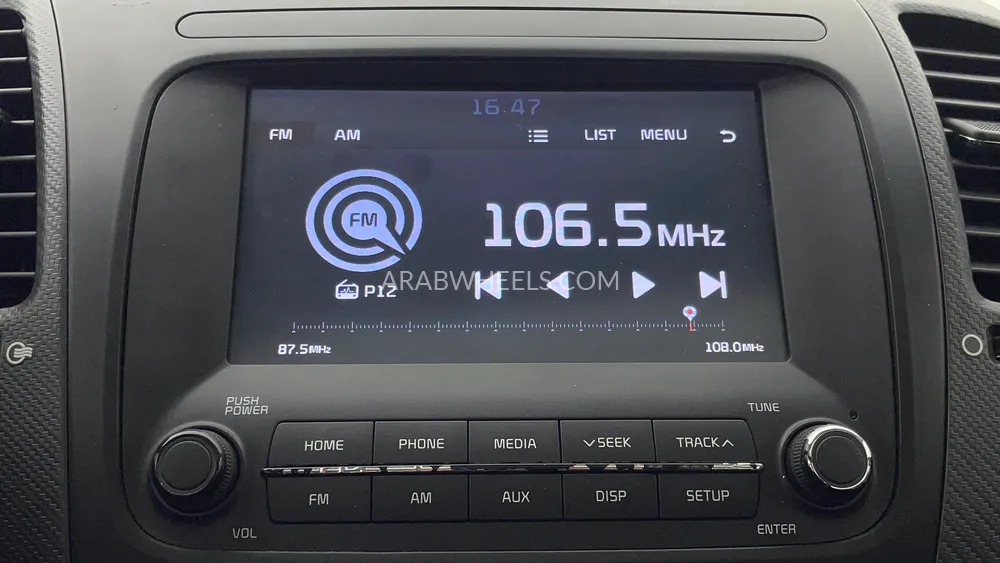 Kia Cerato 2018 for Sale in Dubai Image-33